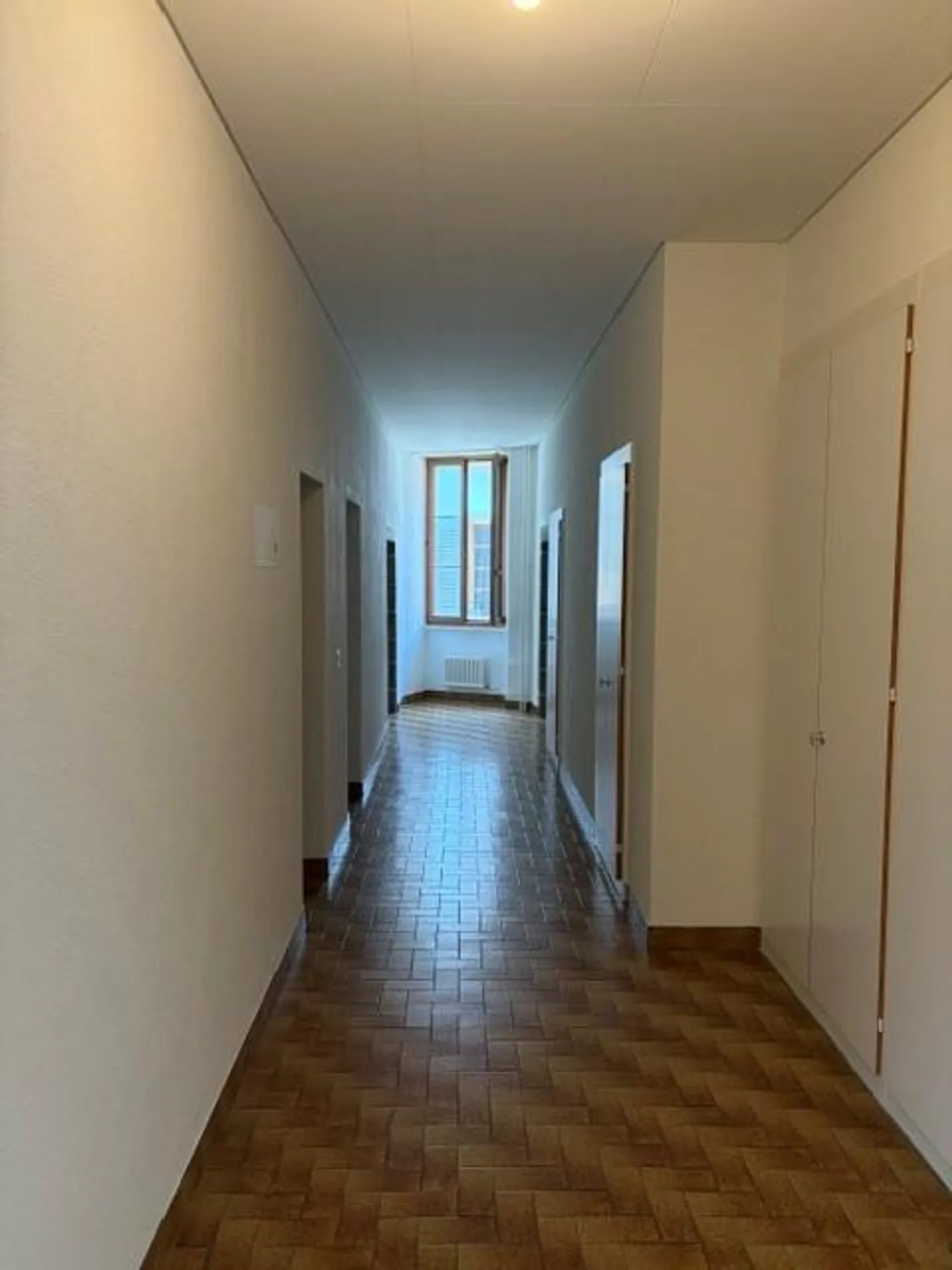 Geräumige Wohnung mit Seeblick - Foto 7 von 7