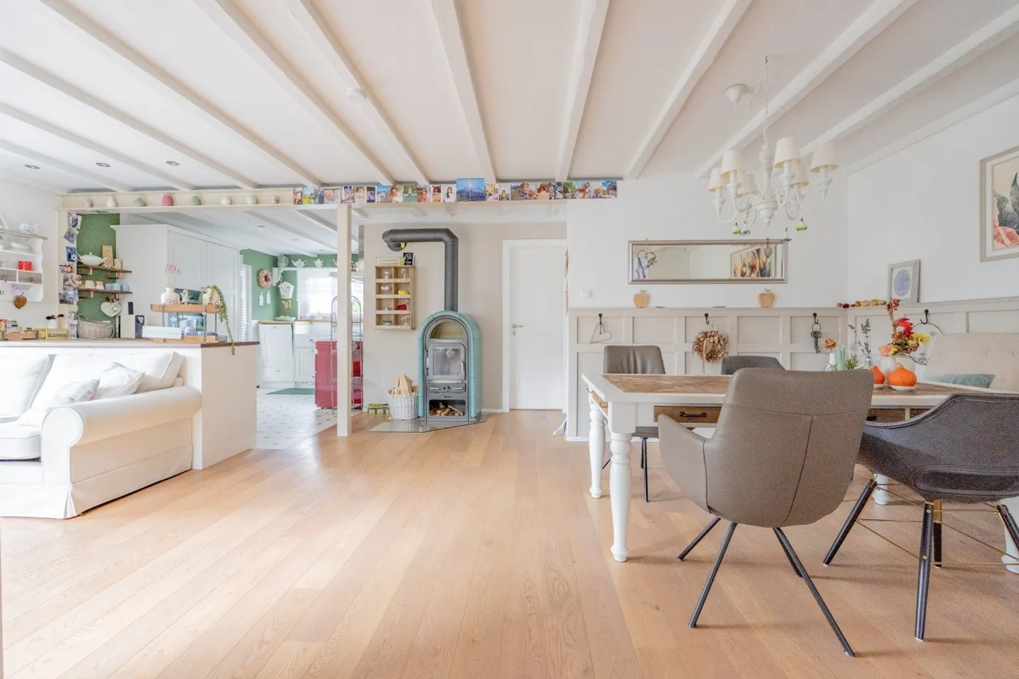 6.5-room single-family house, workshop, garden - Photo 6 of 12