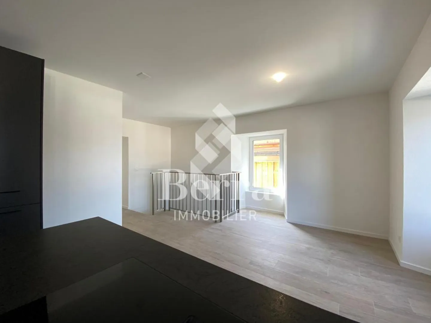 Duplex de 4.5 pièces + parcelle constructible de 400 m2 - Photo 5 sur 13