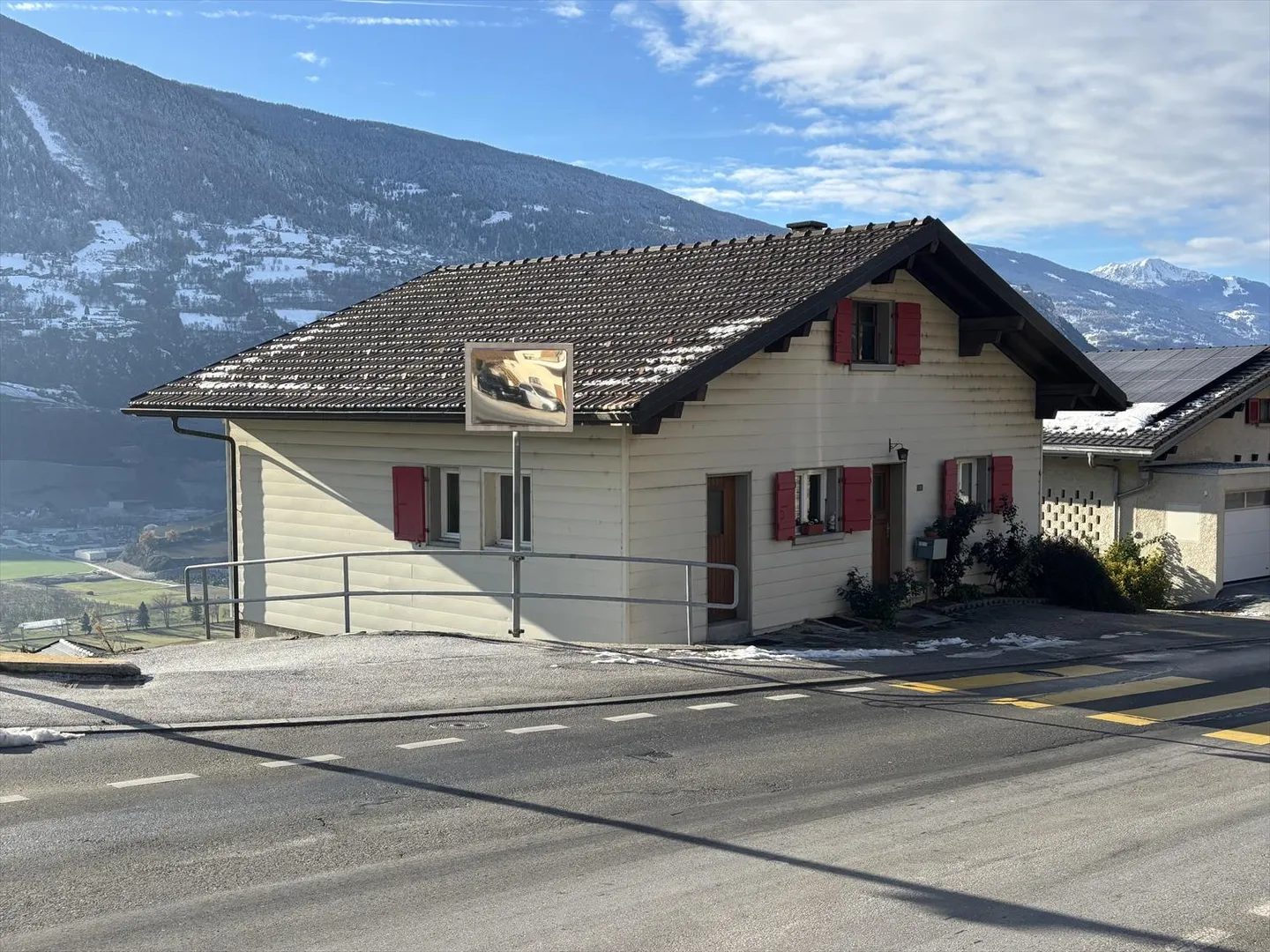 4,5-Zimmer-Haus - Foto 1 von 12