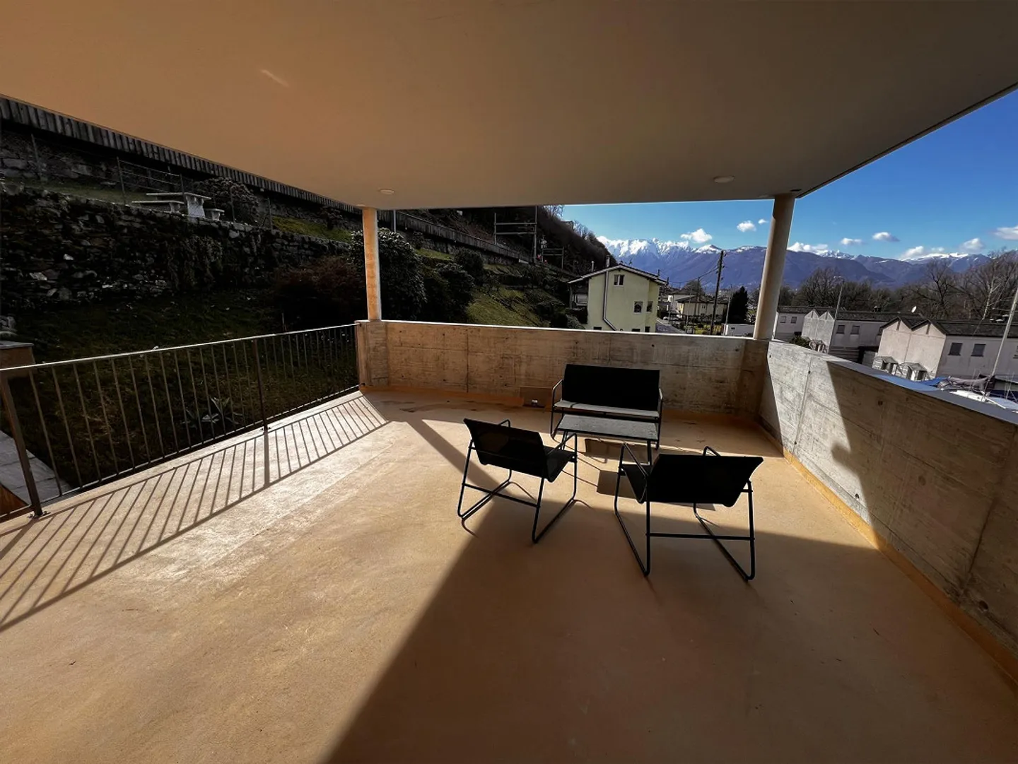 Bel appartement avec terrasse ensoleillée sur Bolle di Magadino - Photo 16 sur 29