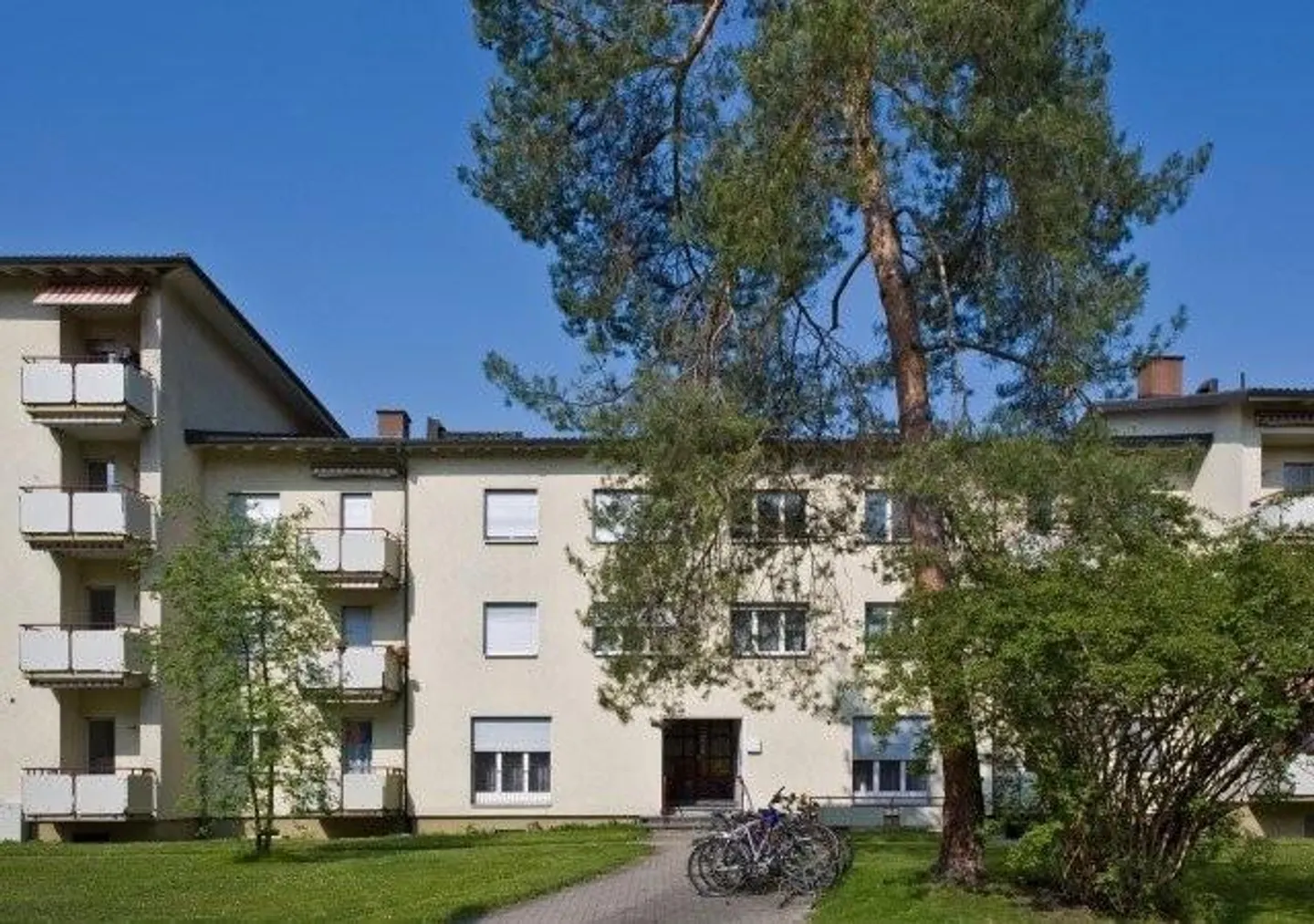 Ein gemütliches Zuhause für Paare und Singels - Photo 1 of 10