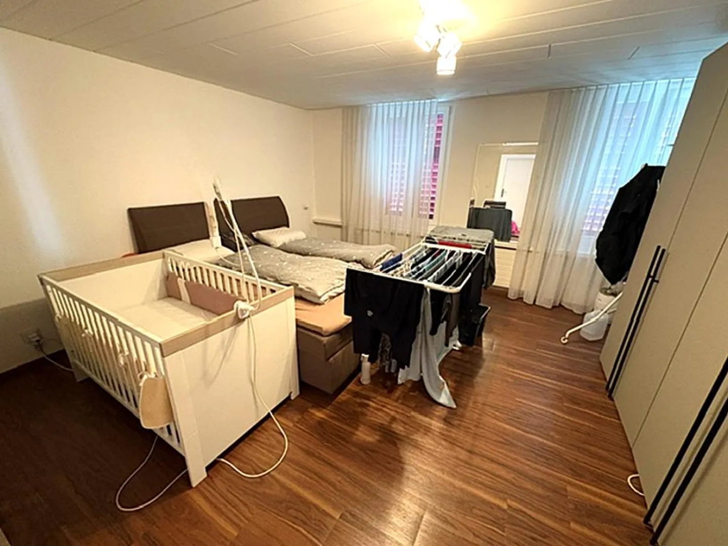 generous 3.5 room apartment - Photo 6 of 10