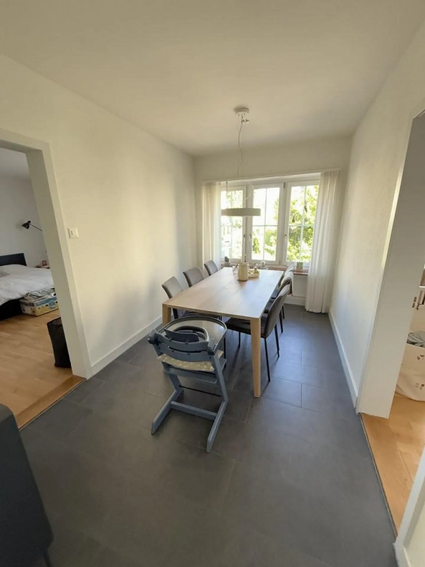 Modern Living in Liebefeld - Photo 5 of 10