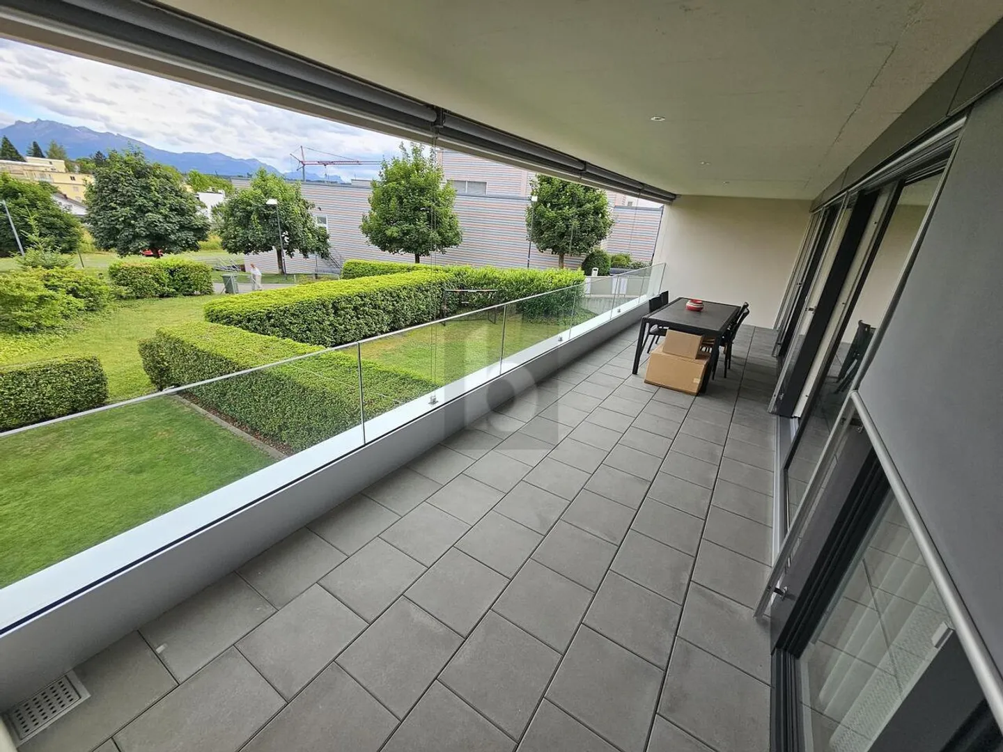 (RENT) TOP LOCATION MEETS QUIET AND FAR-SIGHT - Photo 1 of 6