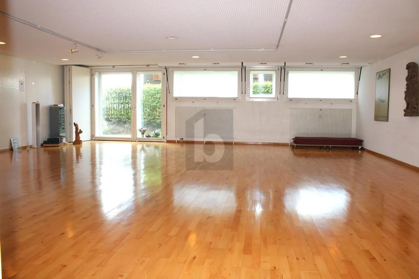 Versatile Commercial Space - Photo 1 of 5