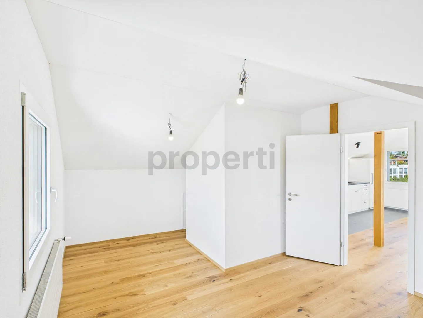 Appartement sous les combles moderne de 2,5 pièces à Oberwil - Photo 6 sur 16