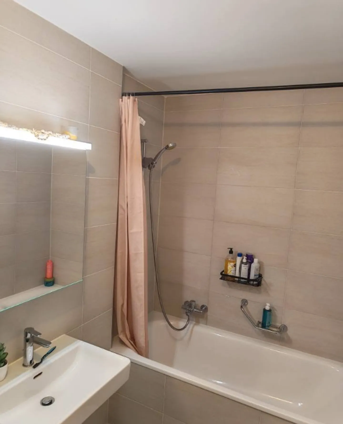 Geräumige 3.5-Zimmer-Wohnung - Foto 5 von 8