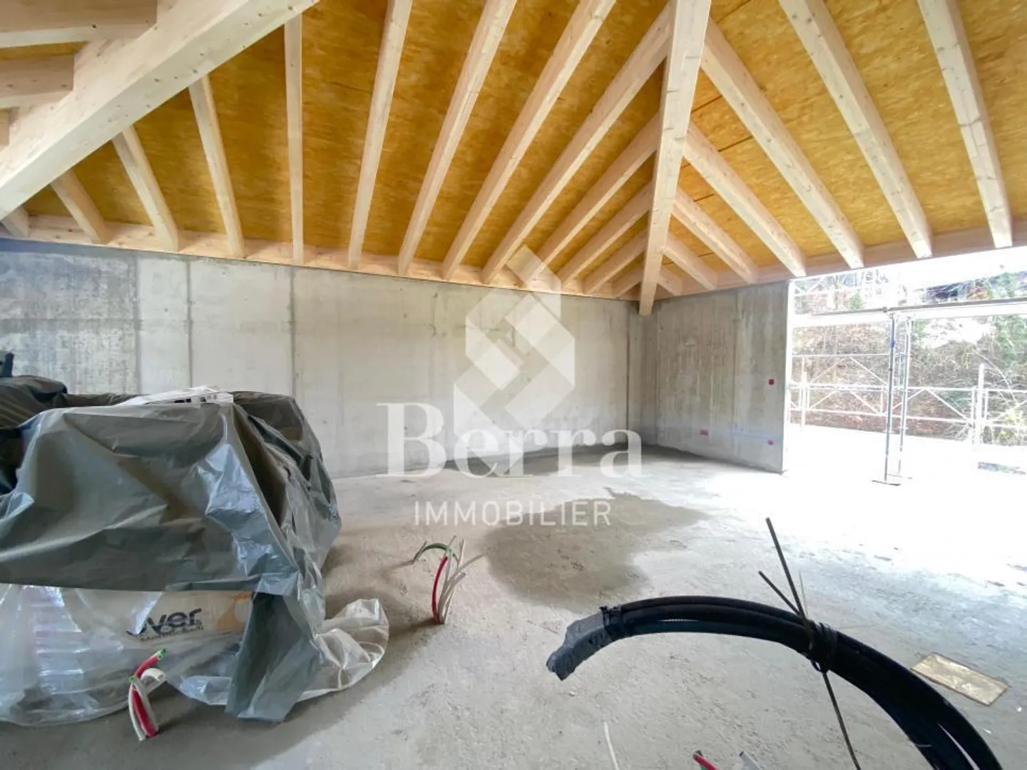 2,5 camere con bella altezza del soffitto! - Foto 2 di 10