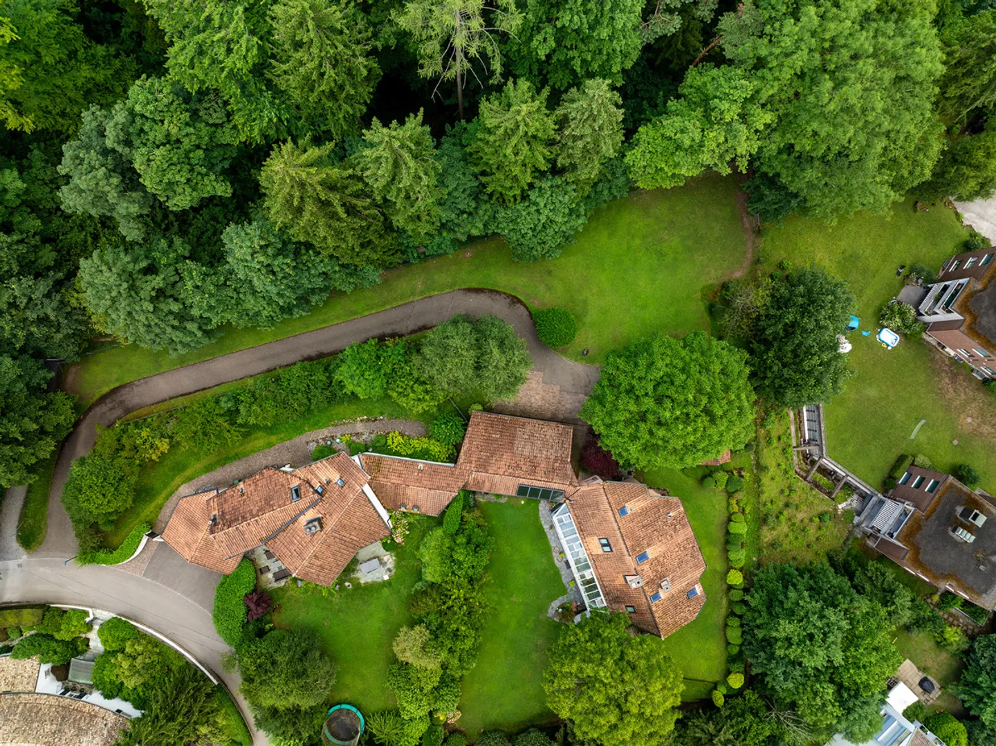 Zumikon: Verborgenes Land mit Möglichkeiten - Foto 1 von 5