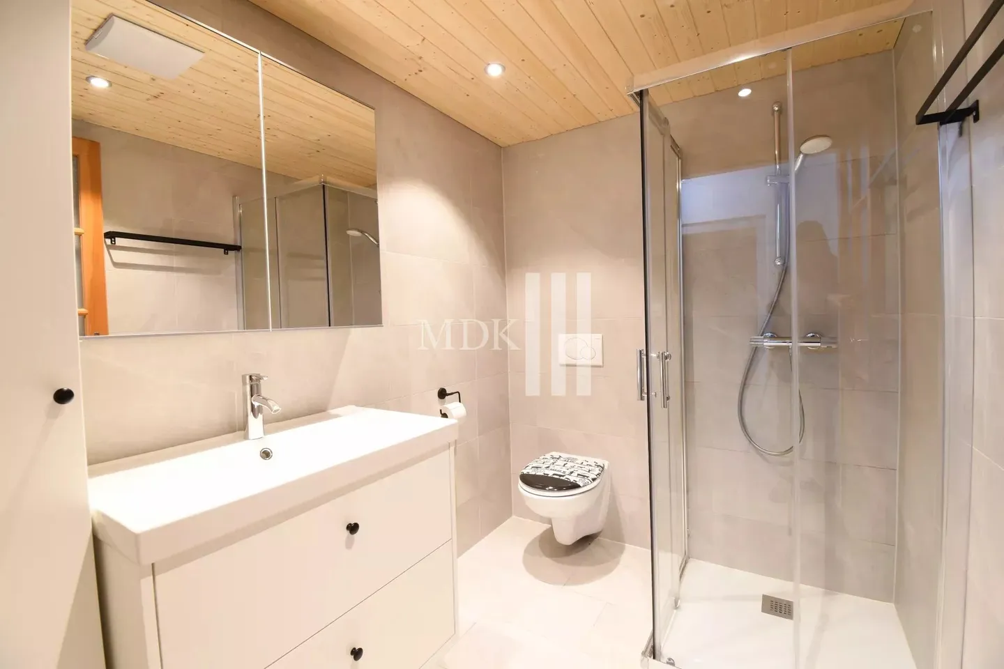 Charmante Wohnung mit Bergblick - Foto 8 von 10