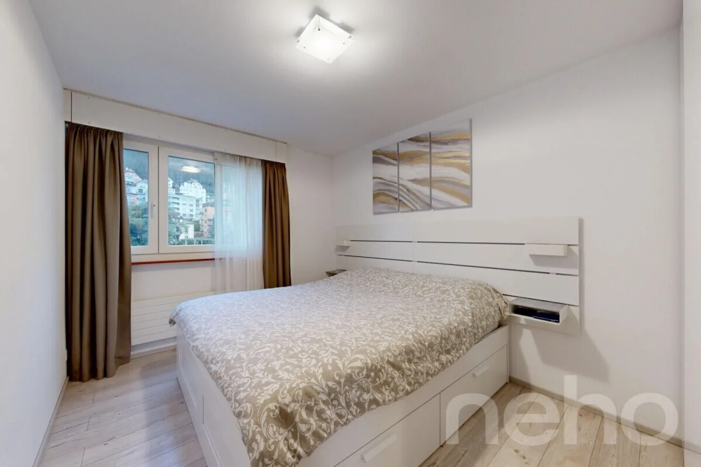 Renovated Apartment with Lake View - Photo 7 of 12