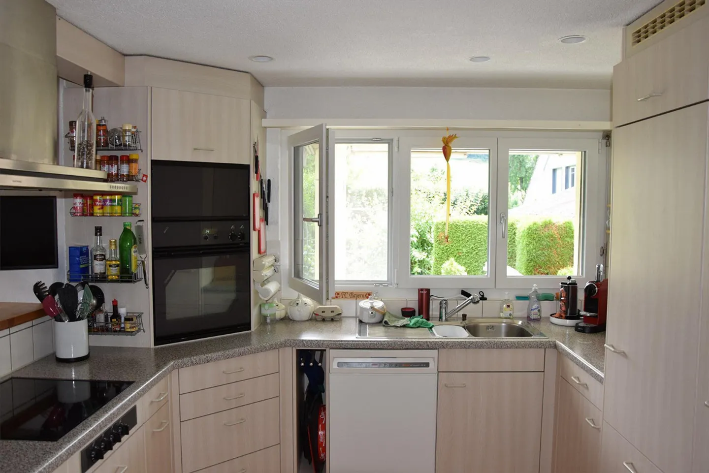 Grosszügige 4 1/2-Zimmer-Gartenwohnung - Foto 7 von 18