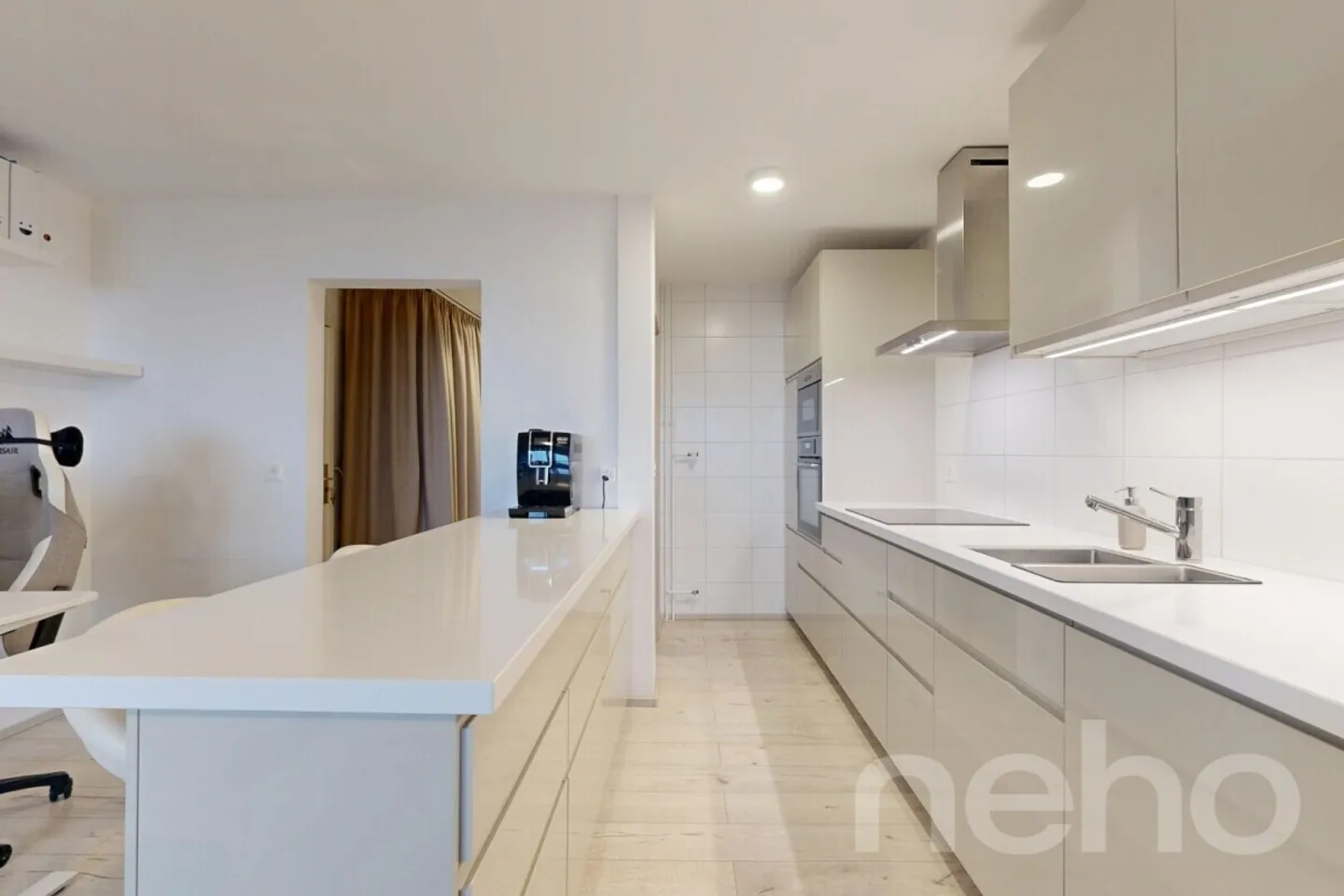 Renovated Apartment with Lake View - Photo 12 of 12