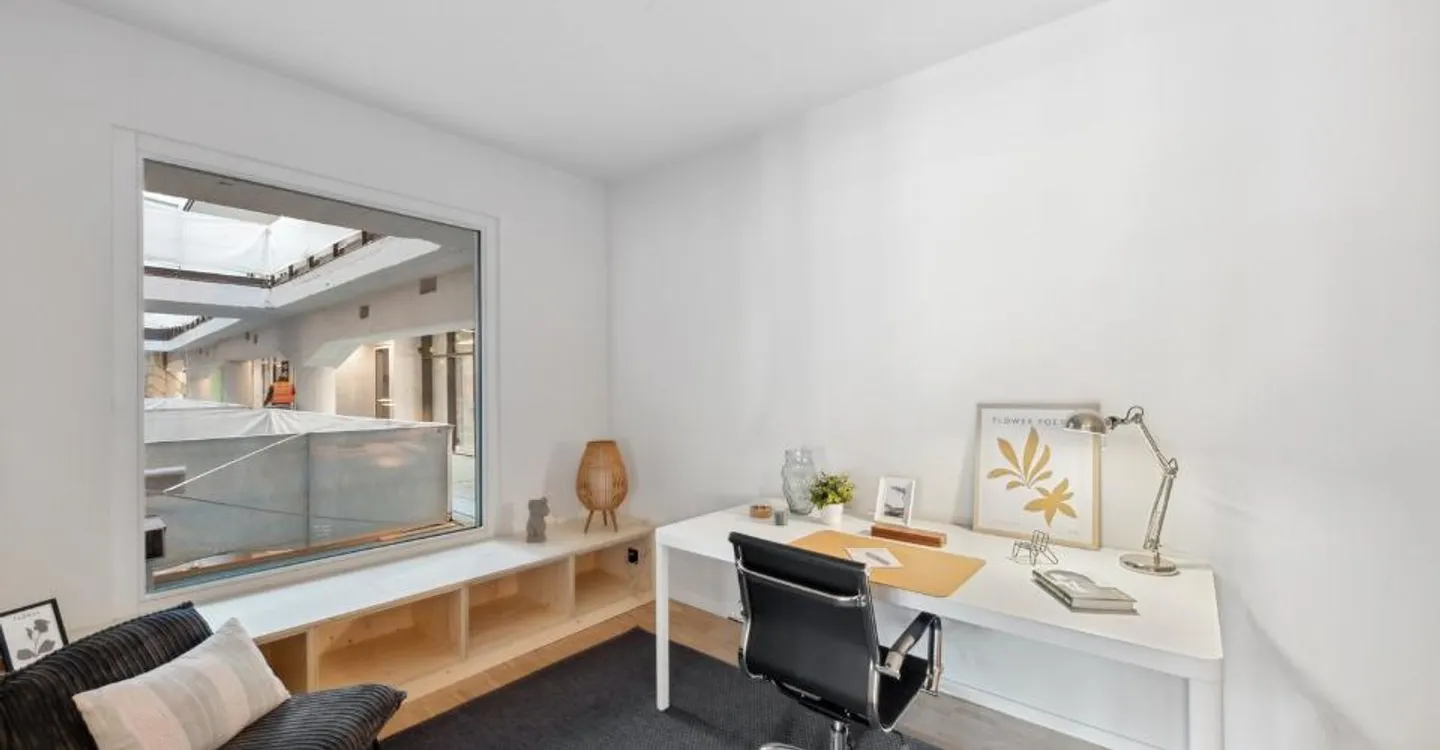 Appartamento 2.5 locali con un atelier extra! - Foto 7 di 10