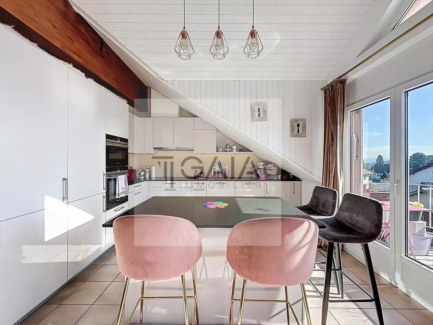 Condominio/Appartamento in vendita a Savigny, Svizzera - Foto 2 di 8