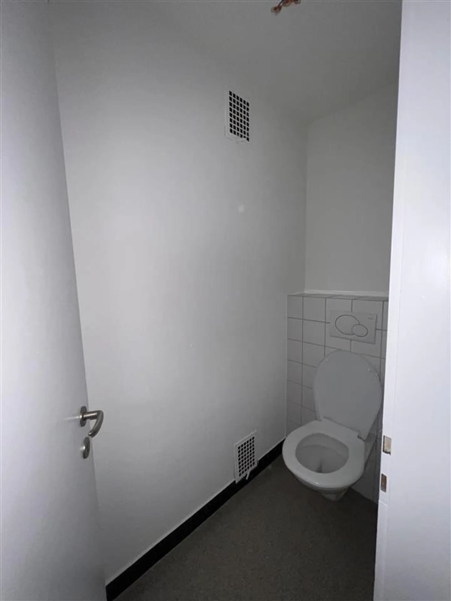 Appartamento appena ristrutturato a Rüti ZH - Foto 6 di 8
