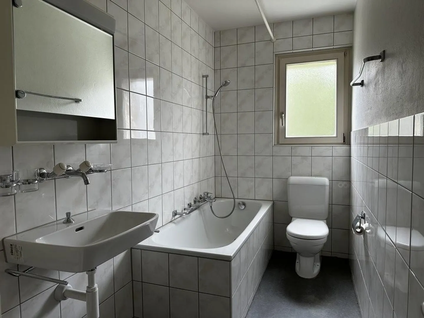 Zentrales Wohnen mit Seenähe - Foto 4 von 7