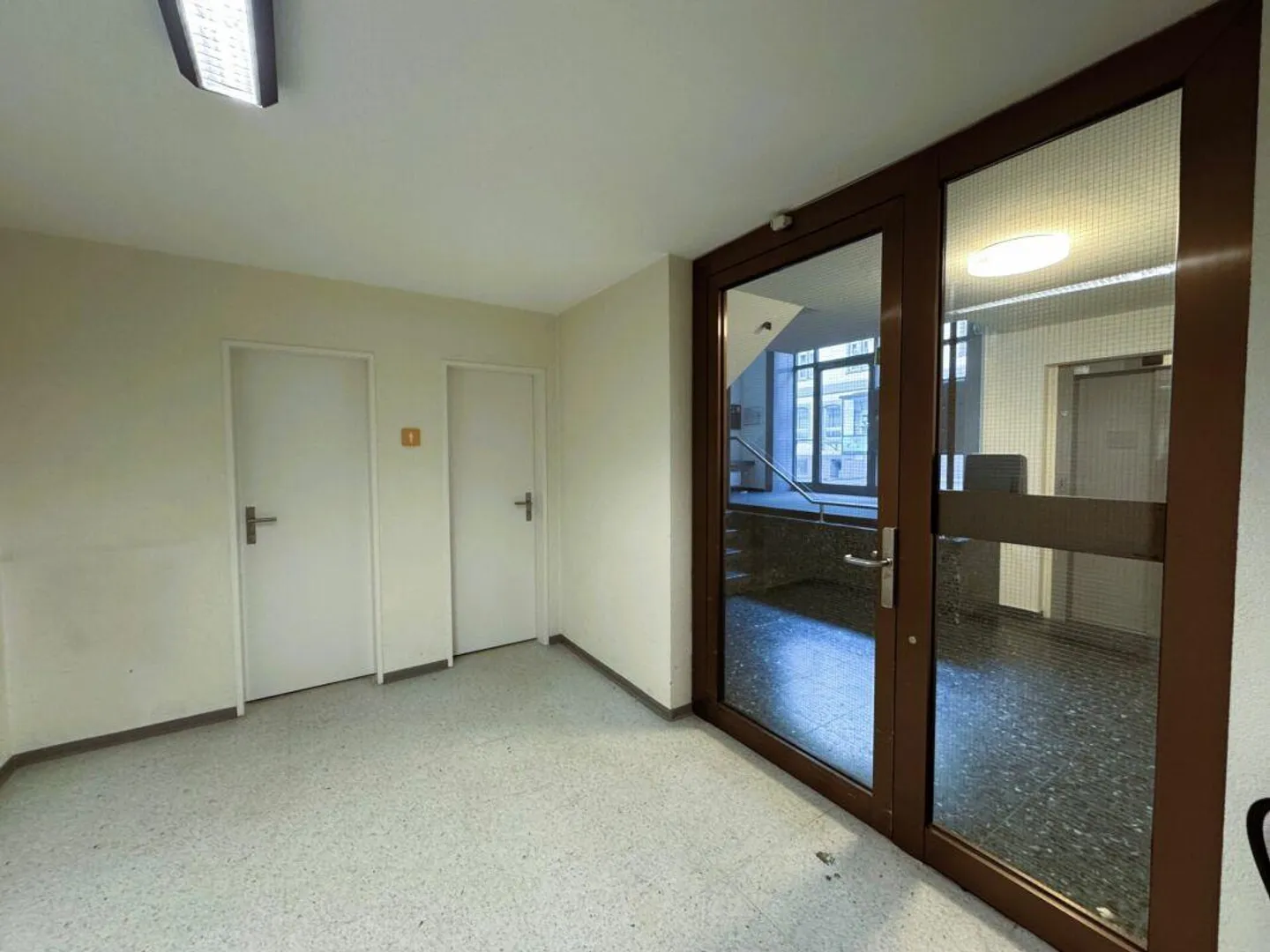 Flexible Gewerbefläche mit Licht - Foto 6 von 11