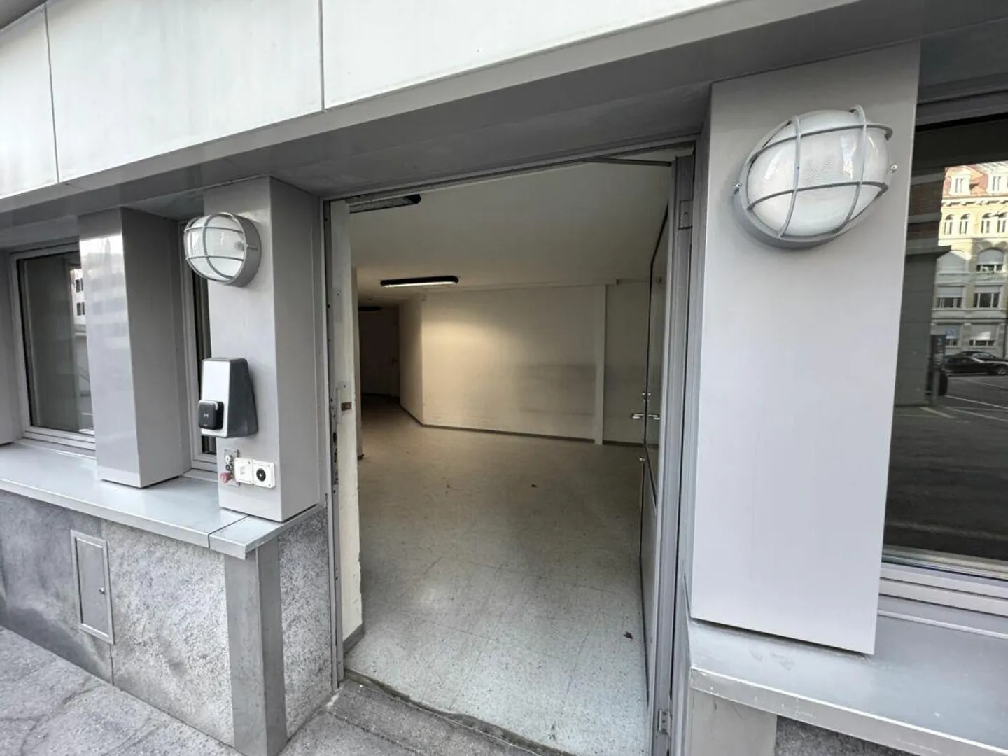 Flexible Gewerbefläche mit Licht - Foto 9 von 11