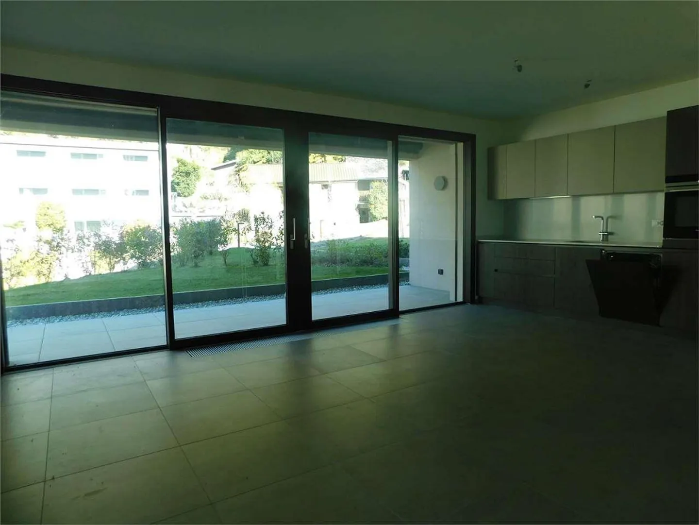 Nouvel appartement 3.5 pièces avec jardin - Photo 5 sur 11