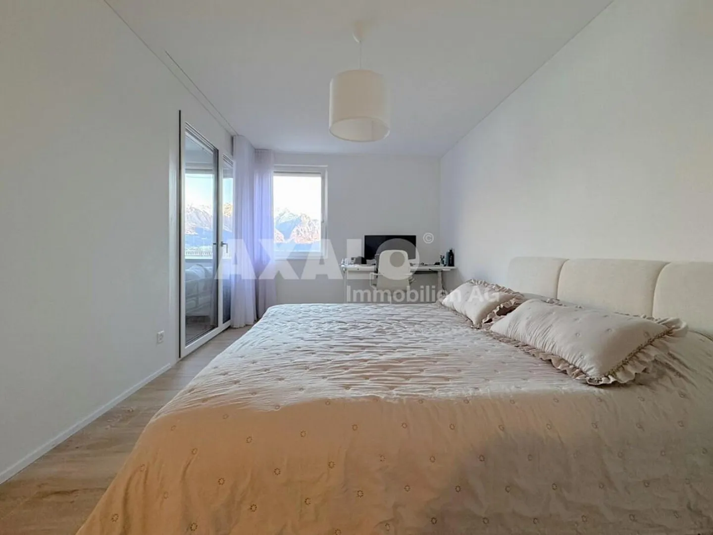 Vita urbana: nuovo appartamento di 3,5 locali al 4° piano con vista spettacolare - Foto 6 di 14