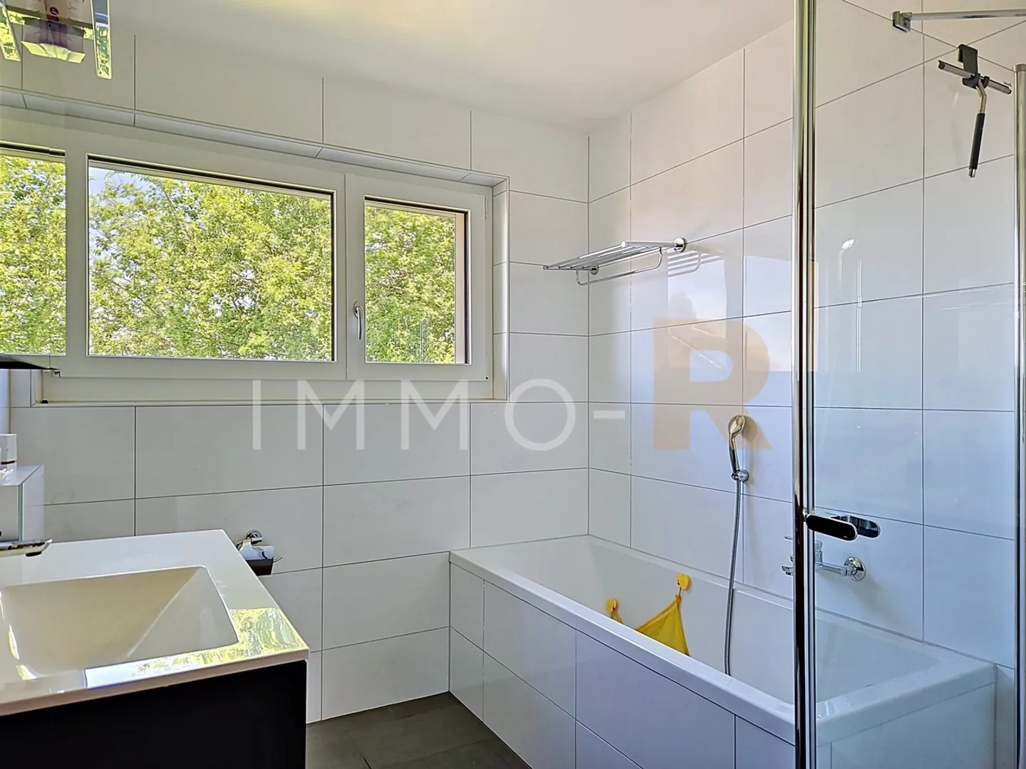 Maison Jumelée Charmante - Photo 8 sur 10