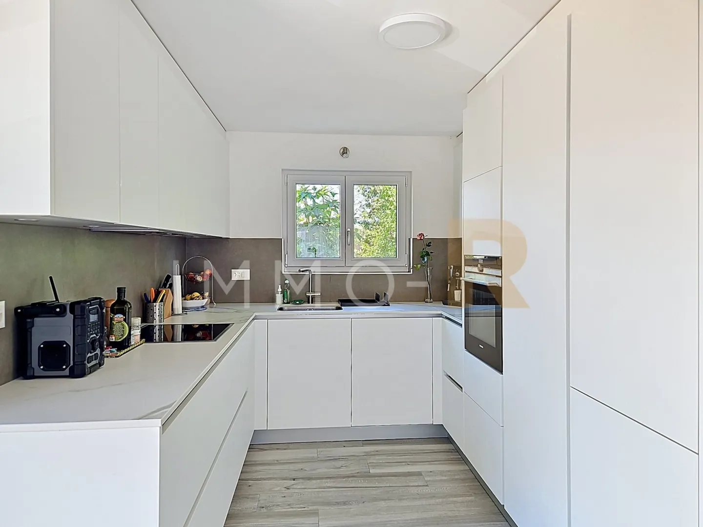 Maison Jumelée Charmante - Photo 2 sur 10