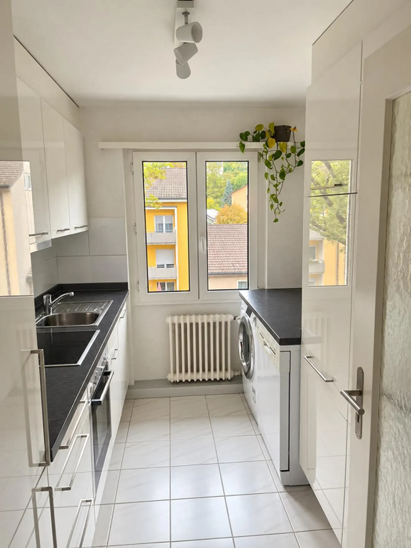 WG-geeignete 3-Zimmer-Wohnung nahe am Rhein in Schaffhausen | CHF 1400 - Foto 4 von 9