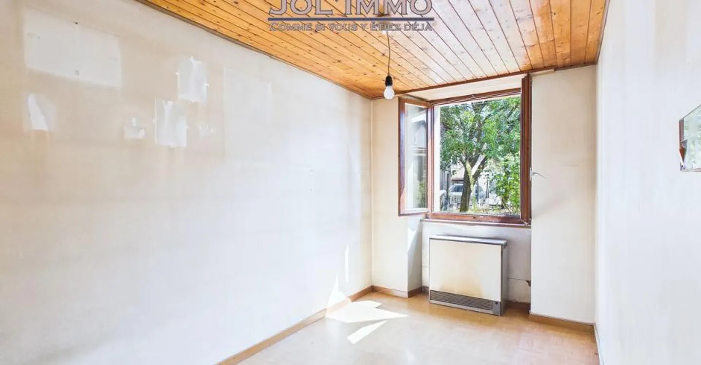 Single house for sale - Photo 3 of 11
