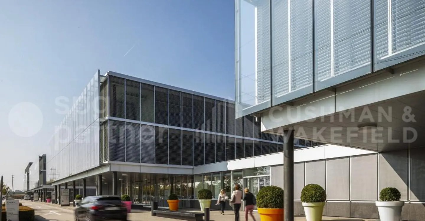 A-One Business Center Plug & Play Büros mit Seeblick - Foto 1 von 8