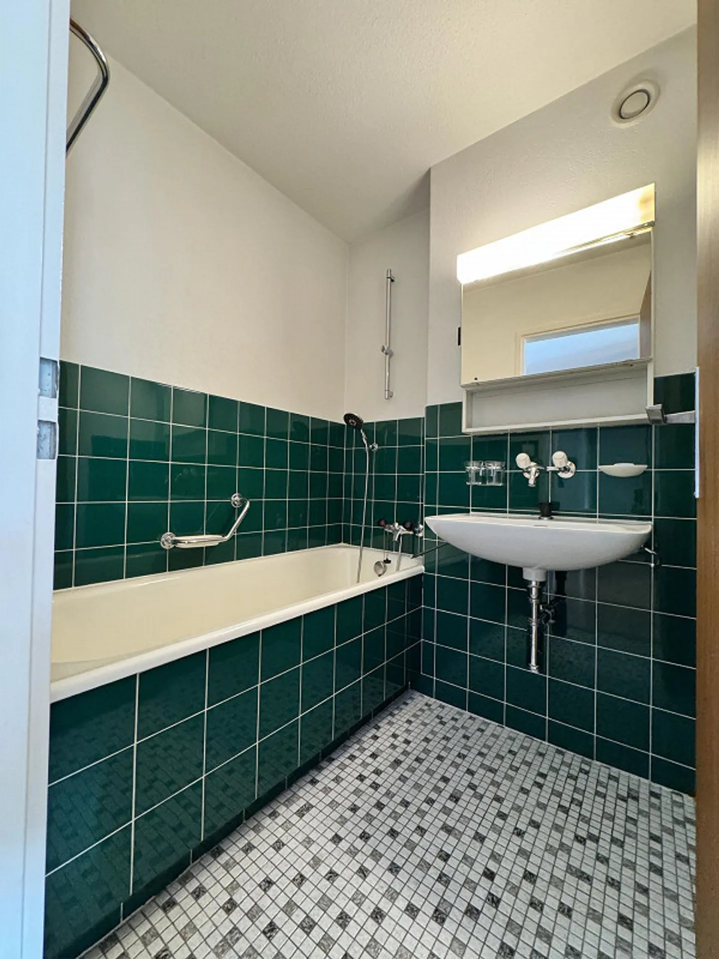 3-room apartment on the 5th floor - Dianastr. 10, 9000 St. Gallen - Photo 10 of 13