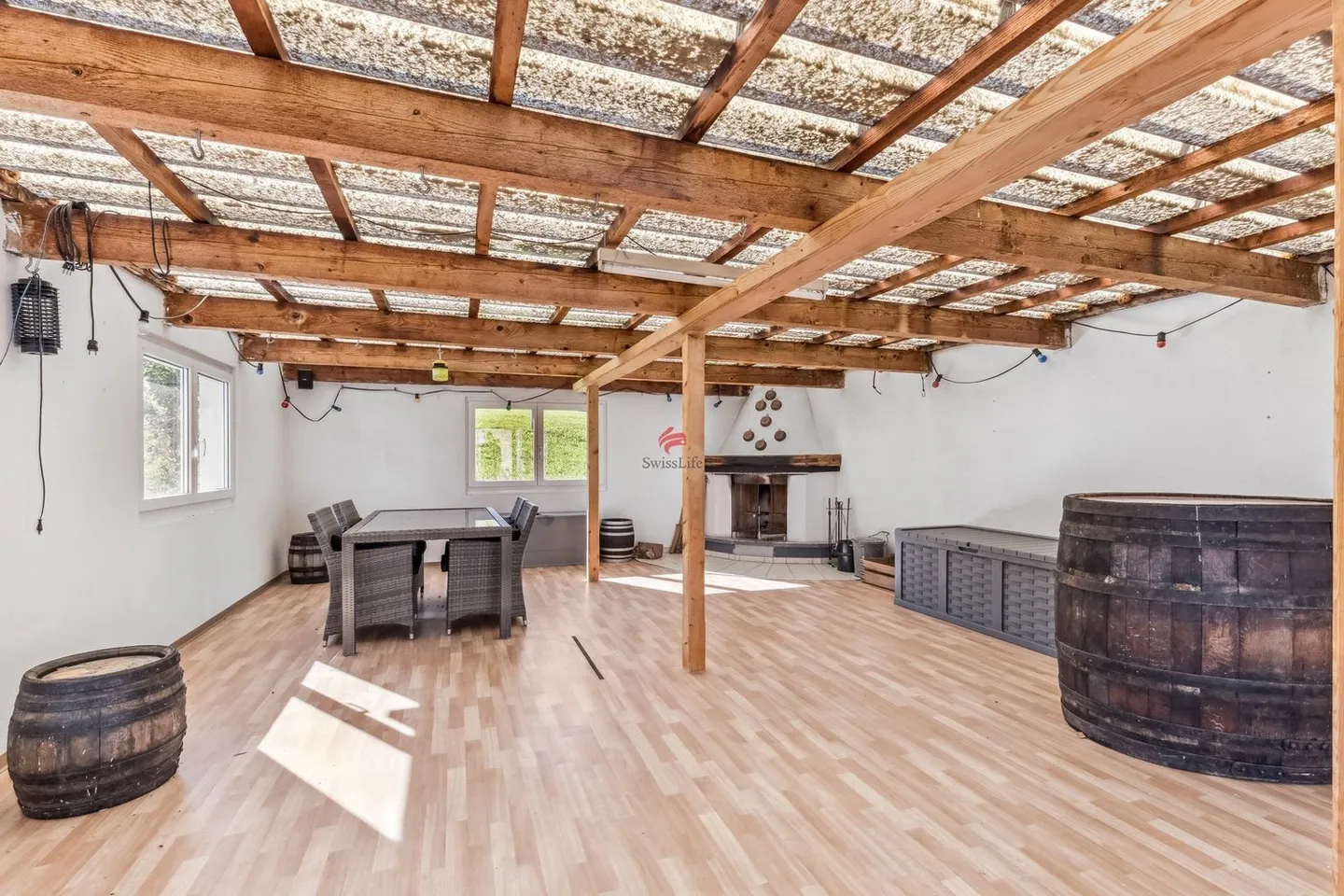 Plenty of space for realization! - Photo 8 of 12