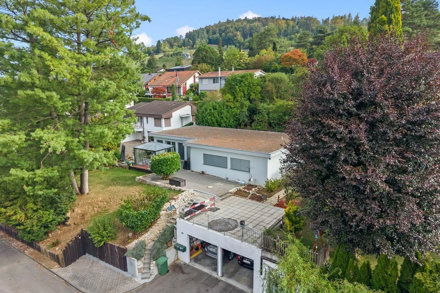 Casa familiare con appartamento - Foto 1 di 13