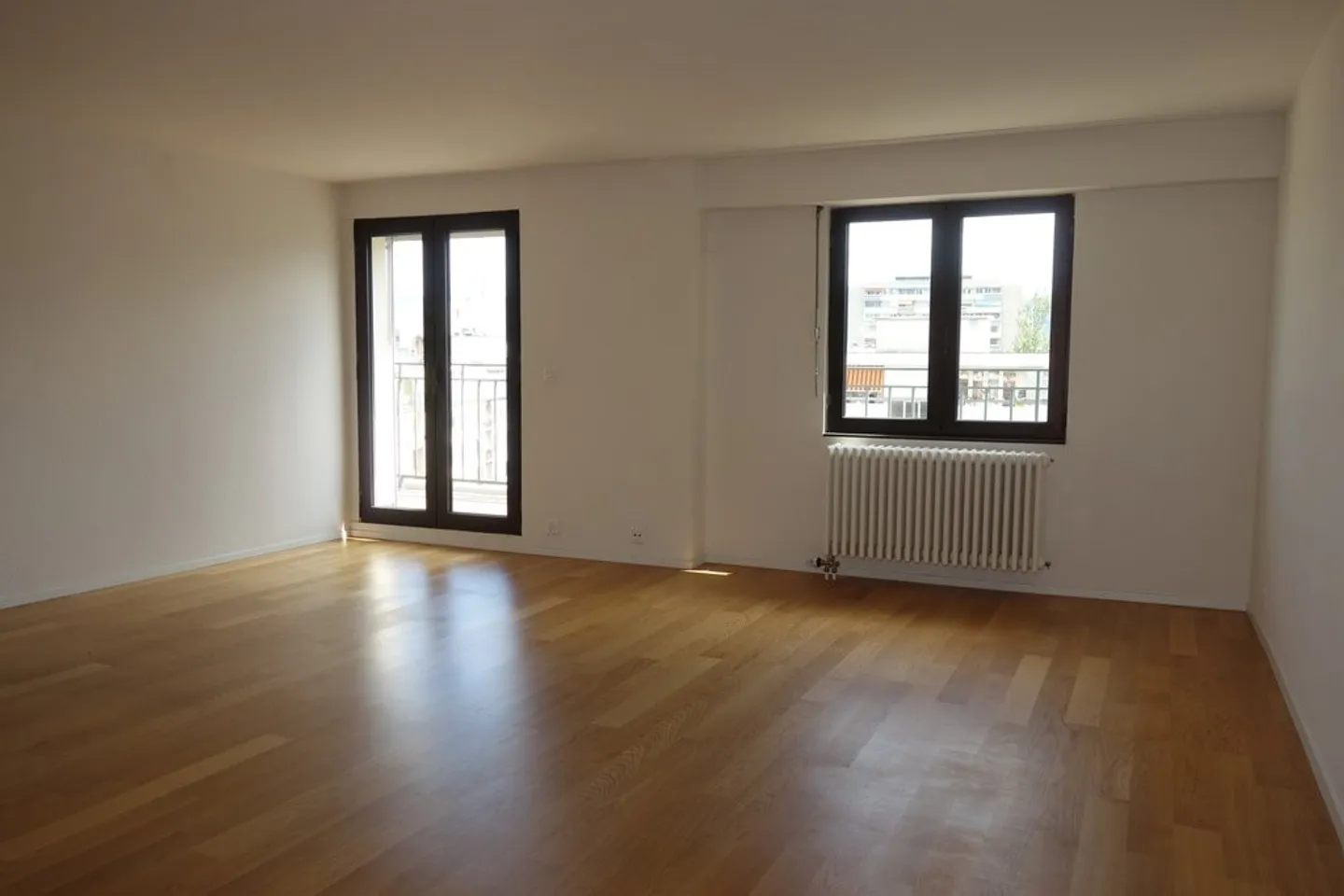 Attique moderne avec balcons - Photo 6 sur 11