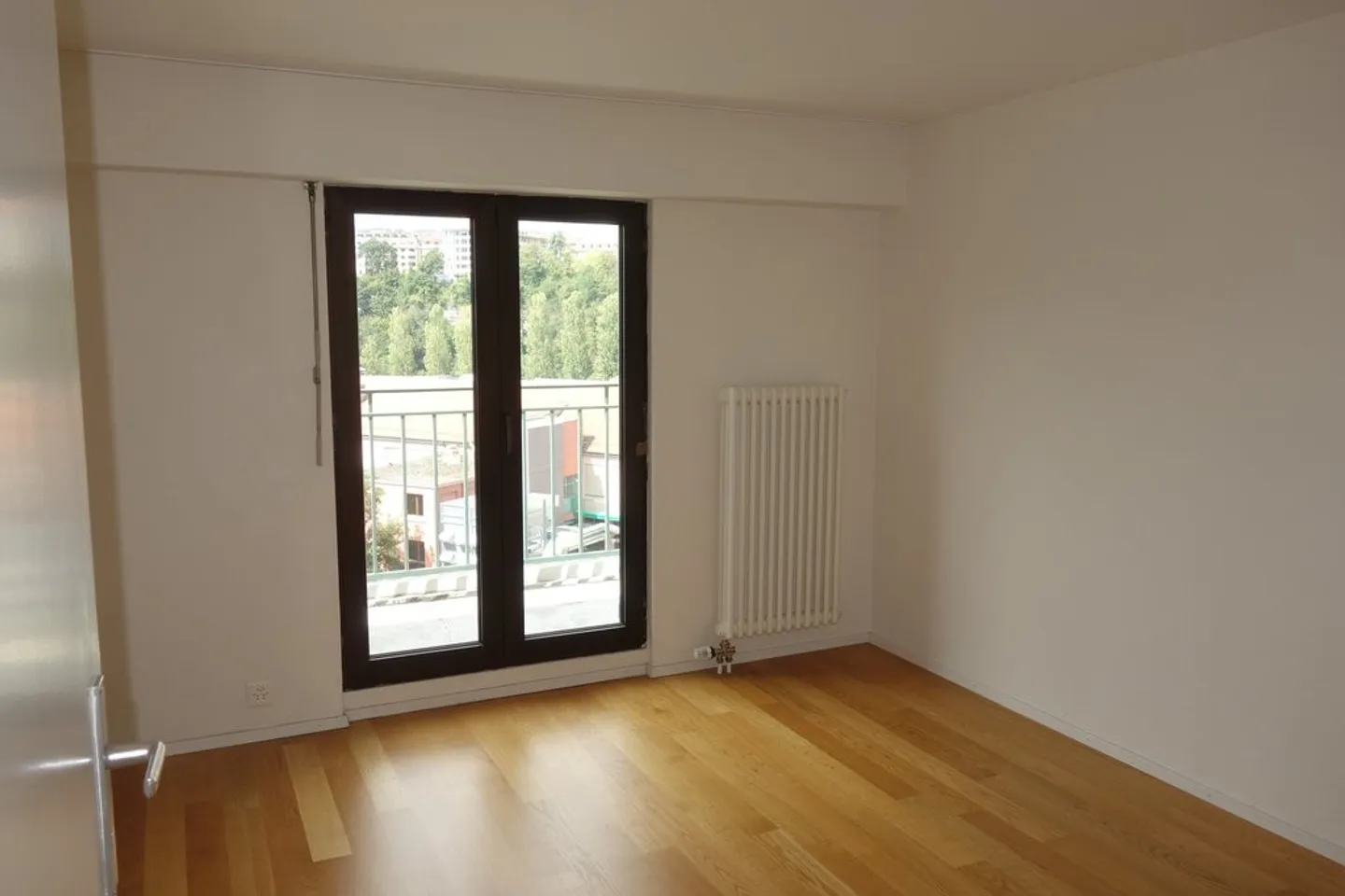 Attique moderne avec balcons - Photo 8 sur 11