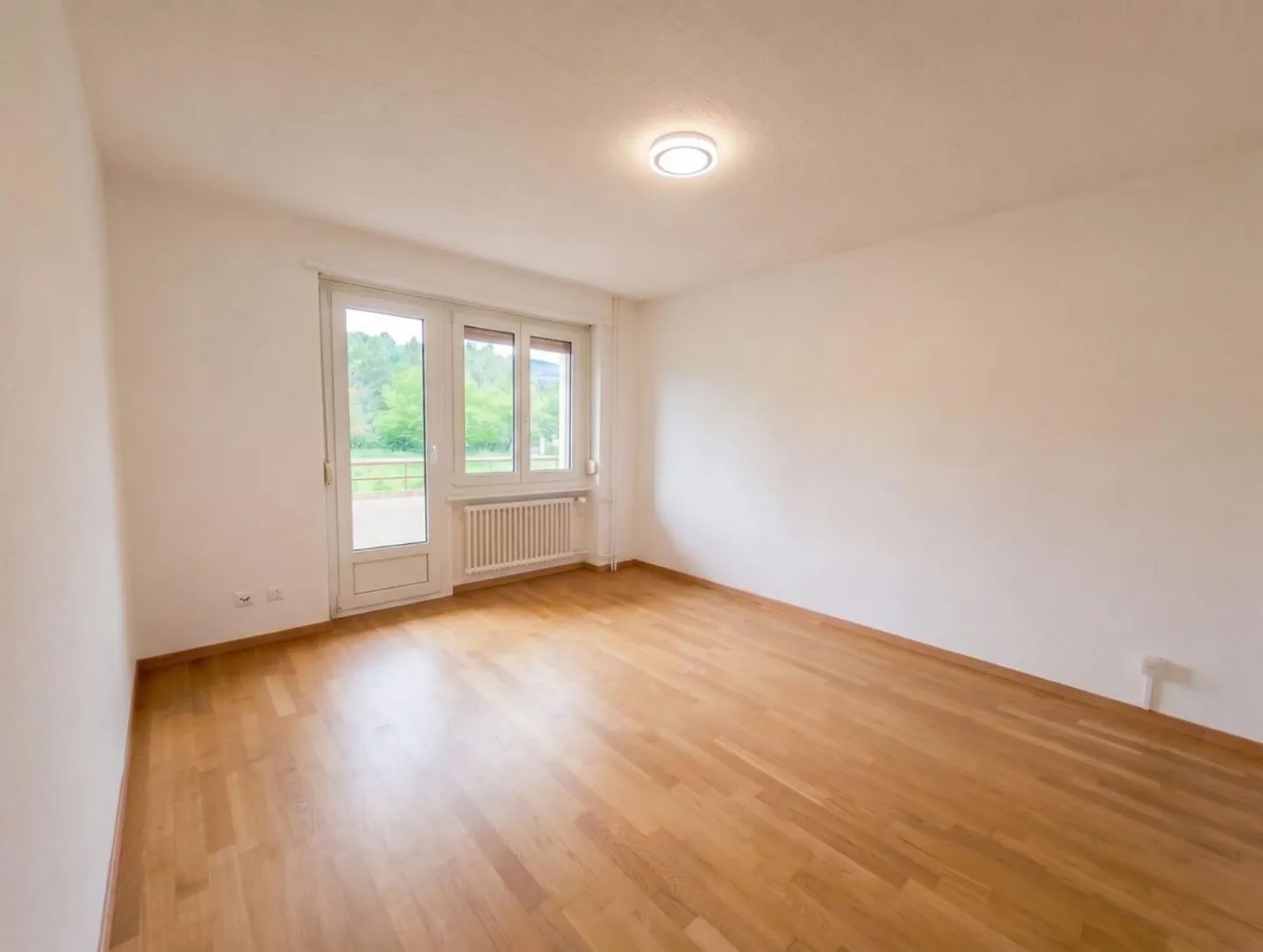 Beautiful 3.5-room apartment, bright and in excellent condition. - Photo 2 of 4