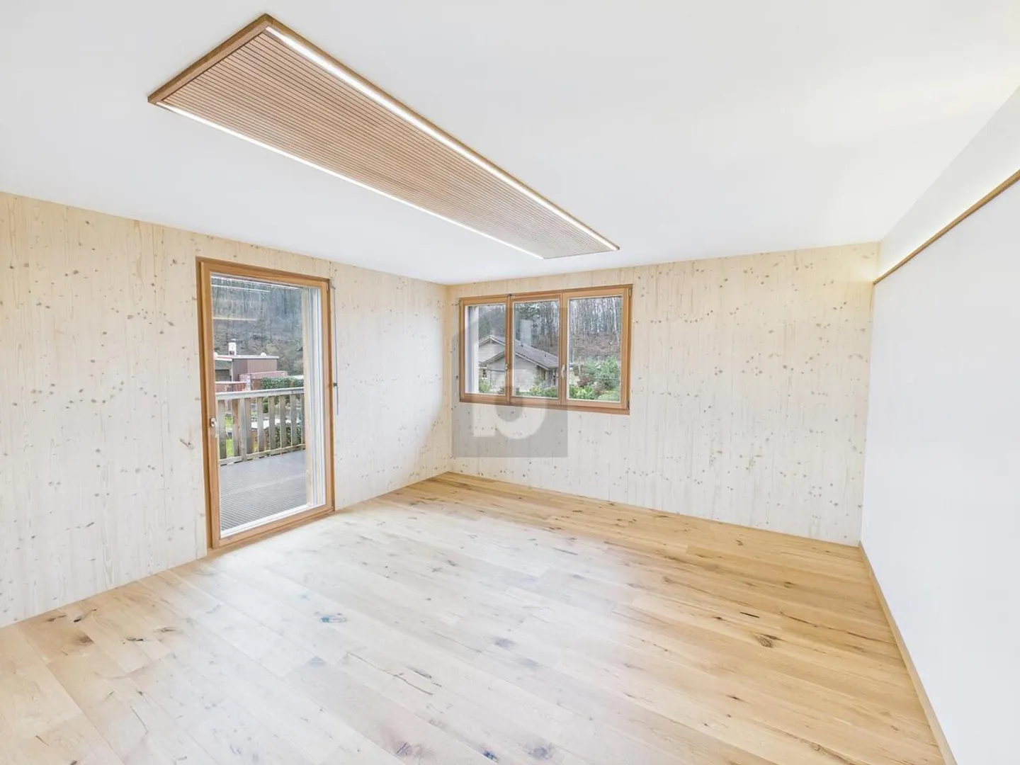 Charming Apartment with Alpine View - Photo 4 of 6