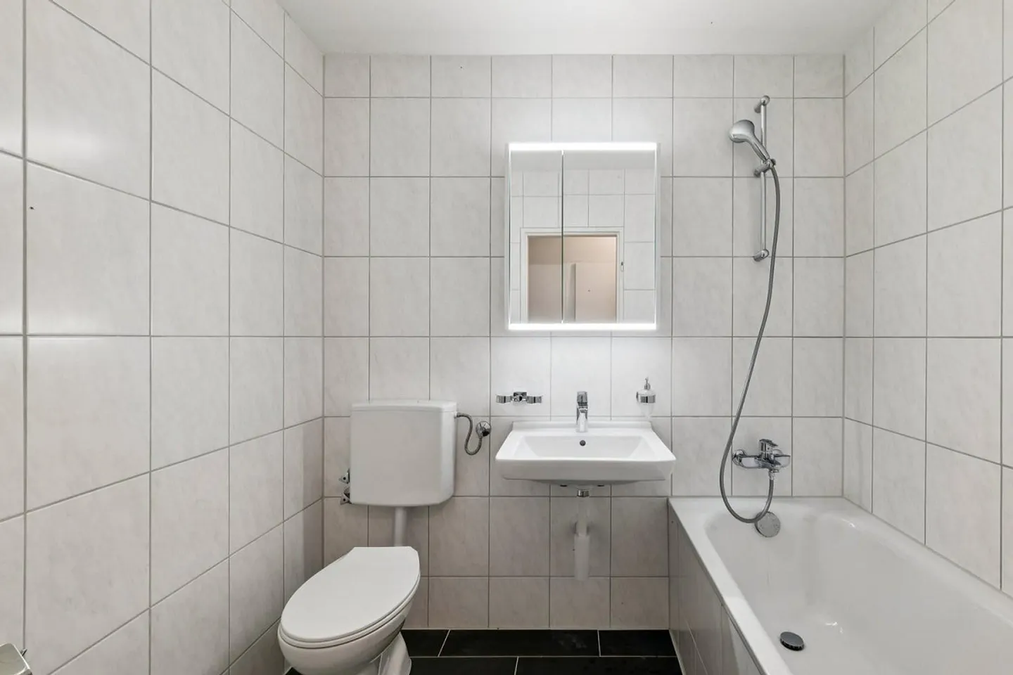 Appartamento ristrutturato di 2,5 stanze - Foto 6 di 7