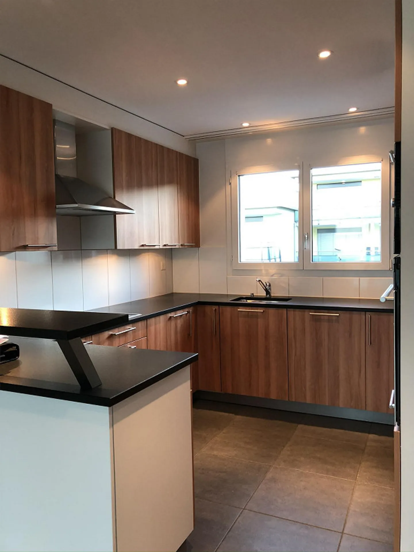 Attractive appartement en copropriété de 4,5 pièces - Photo 1 sur 12