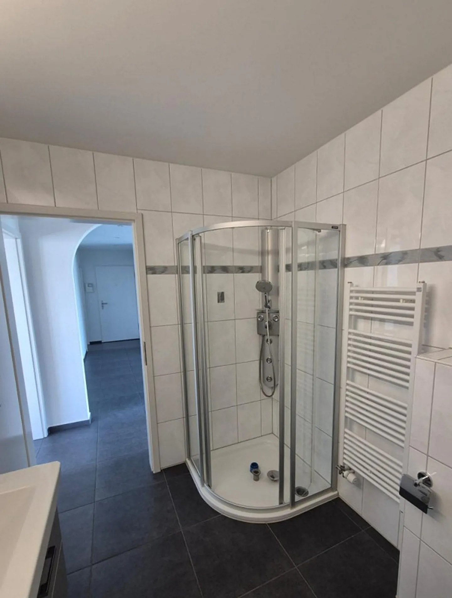 Attractive appartement en copropriété de 4,5 pièces - Photo 6 sur 12