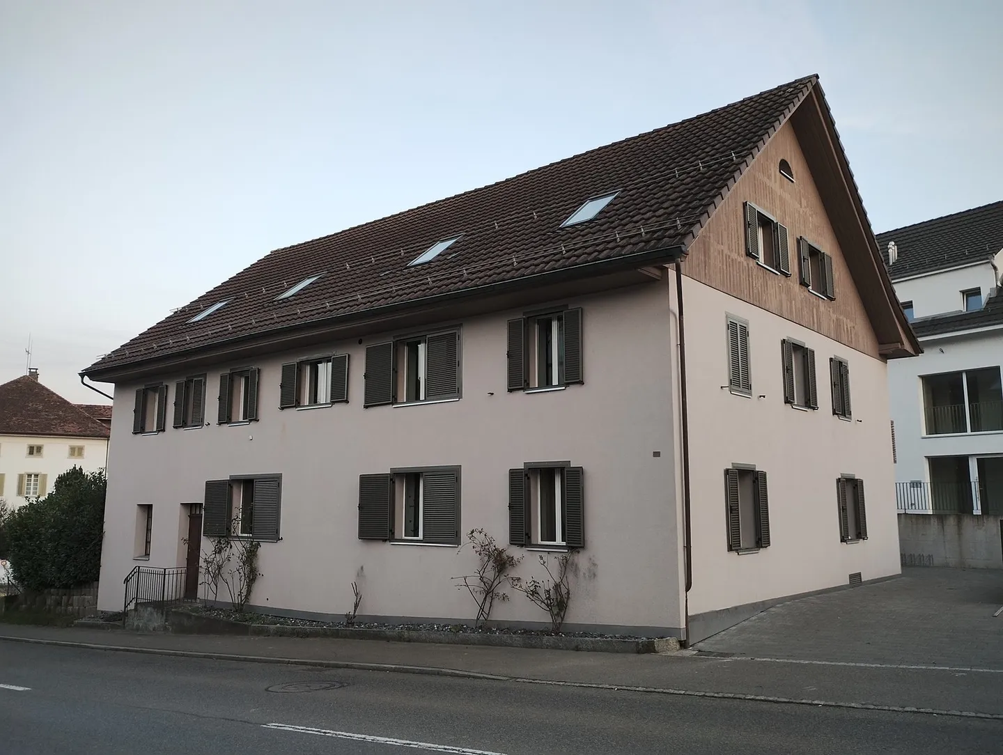 Appartement à louer - Photo 2 sur 28