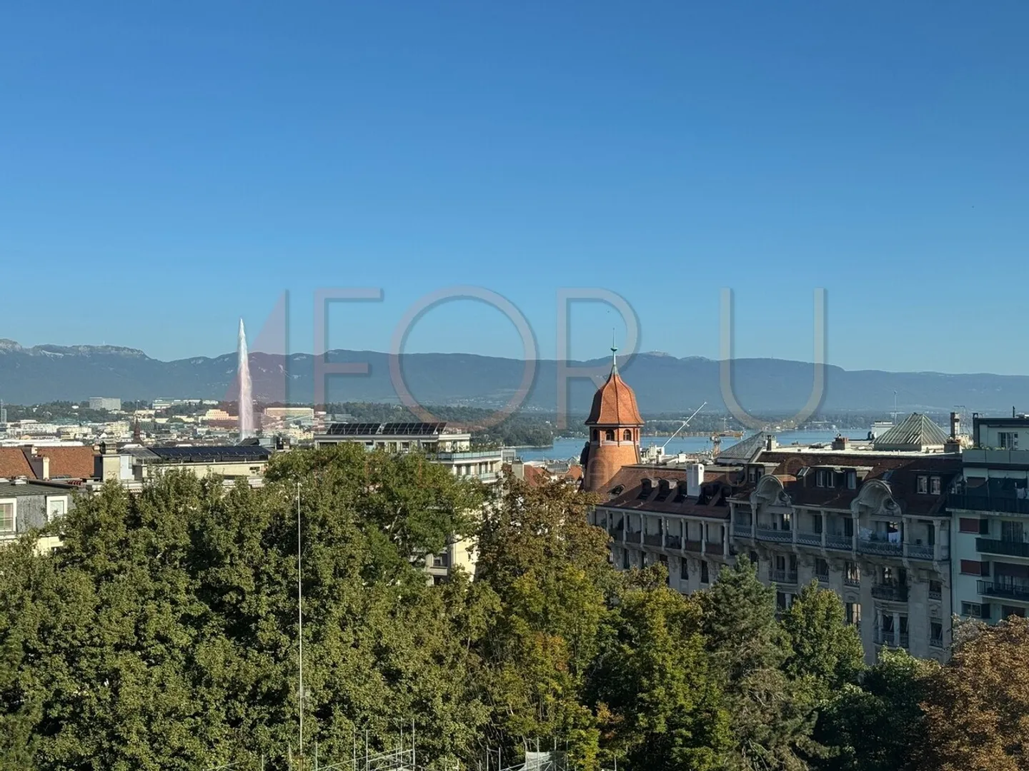 Magnifico appartamento arredato 3.5p con vista lago in centro città - Foto 1 di 12