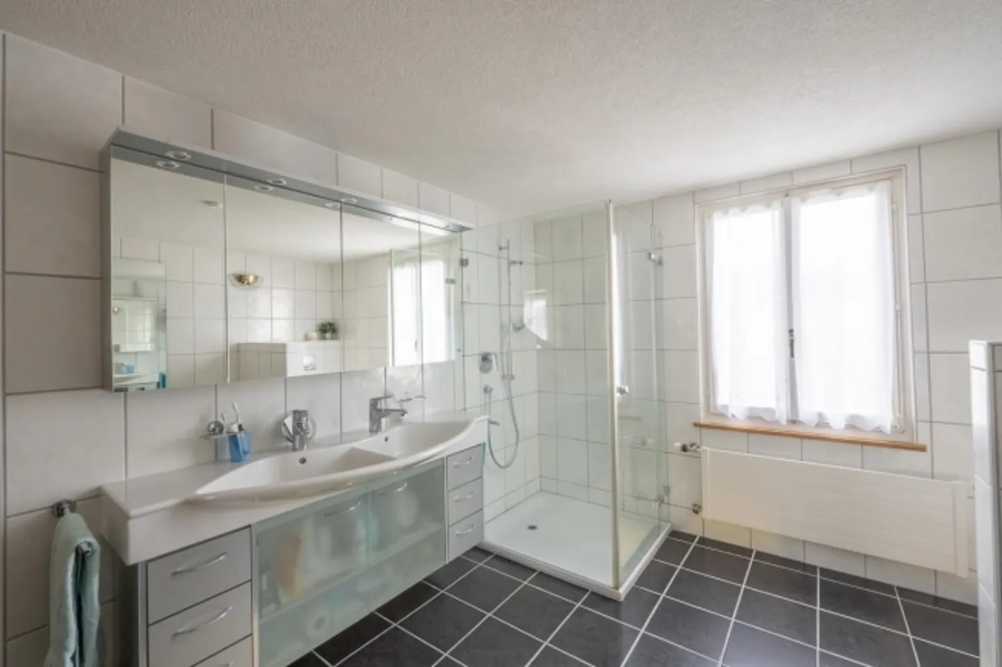 2-family house - ideal as a multi-generational home and for DIY enthusiasts! - Photo 6 of 7