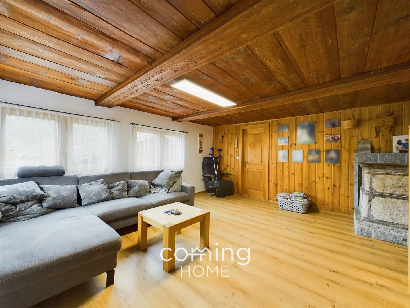 Exclusive 7.5-room maisonette in Fieschertal - renovated, historic and usable as a second home - Photo 3 of 20