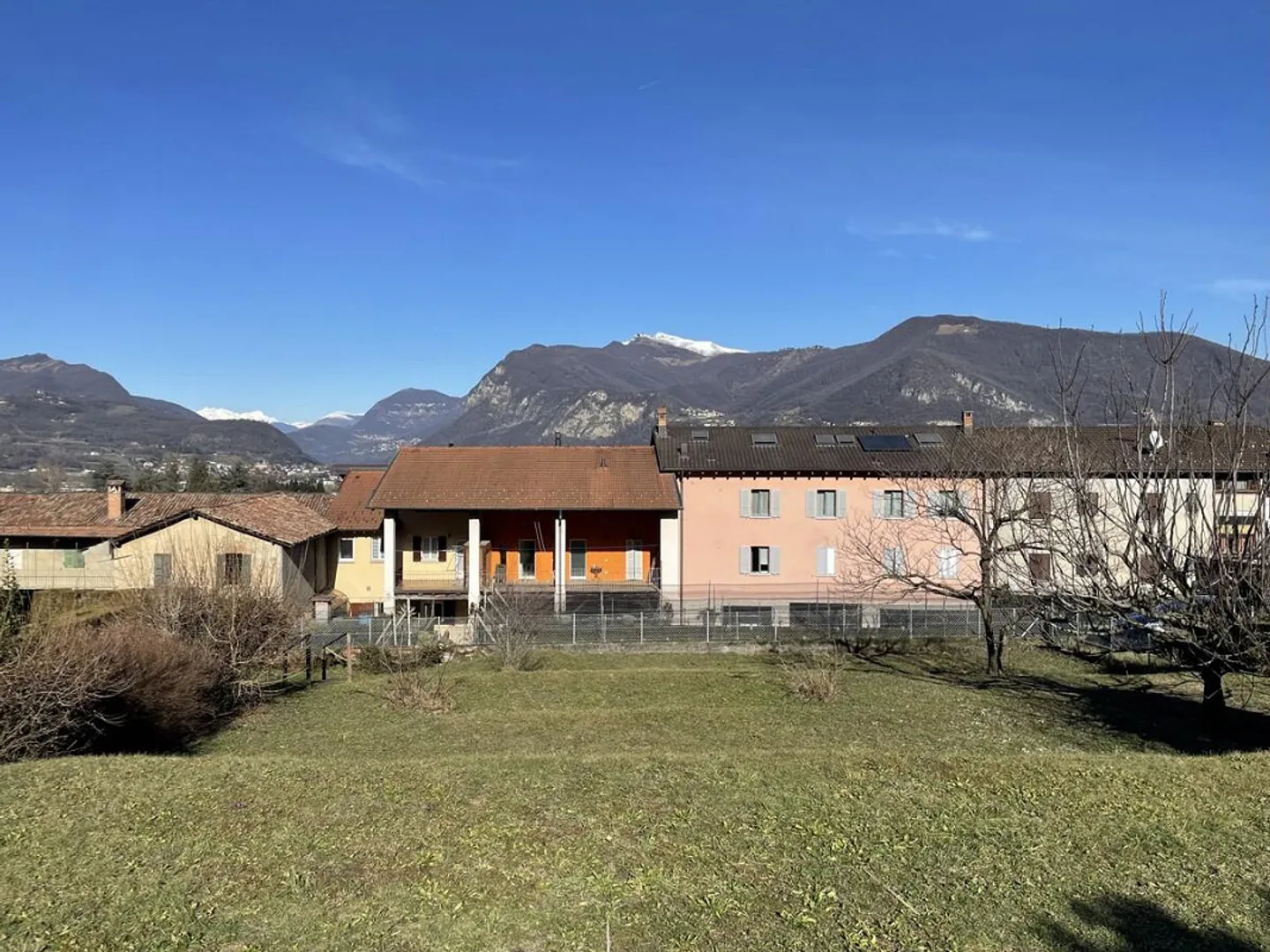 Bioarchitettura del Presente: Terreno con Progetto Approvato - Foto 8 di 13