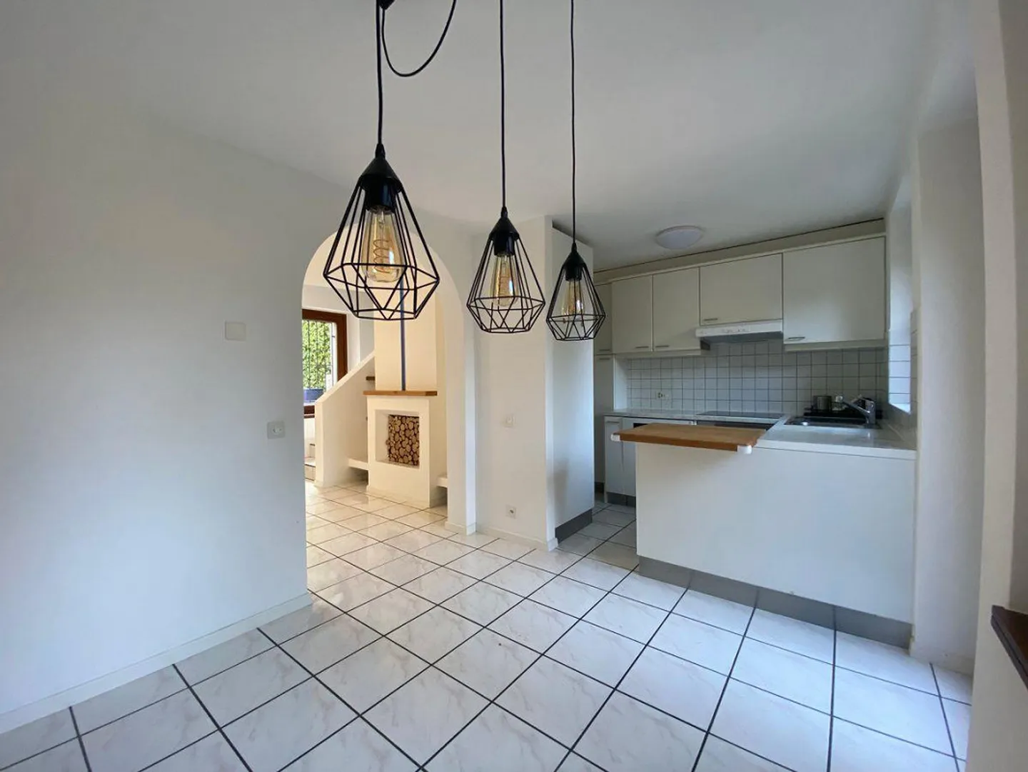 Gravesano - Cozy Single-Family House with Garden and Fireplace - Photo 4 of 10