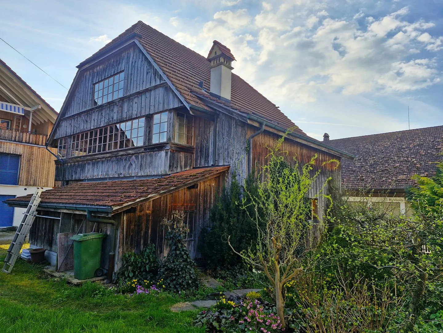 Living, Working, Building - Residential Building with Single-Family Home or Building Land - Photo 5 of 10