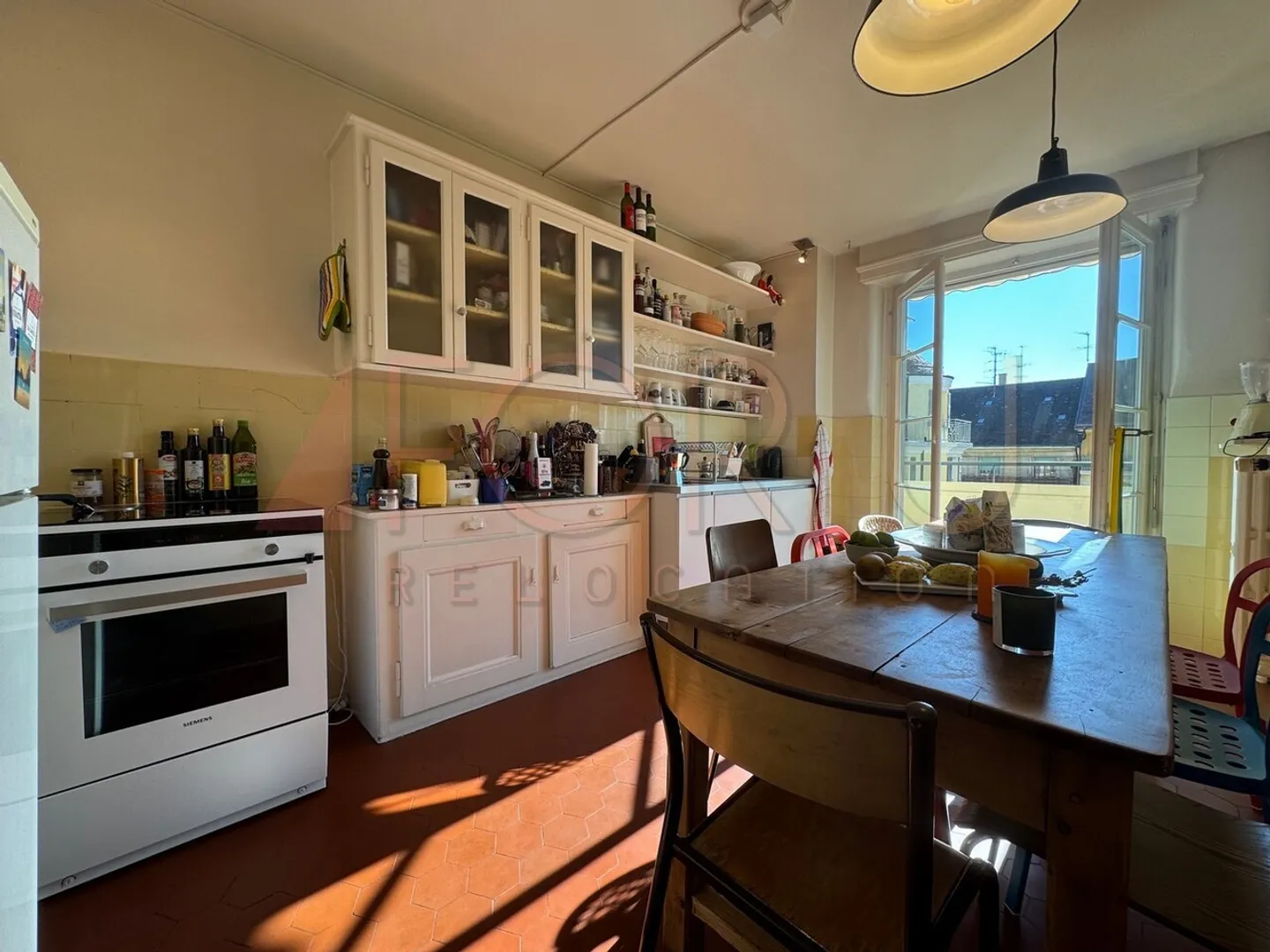 Magnifico appartamento arredato 3.5p con vista lago in centro città - Foto 10 di 12