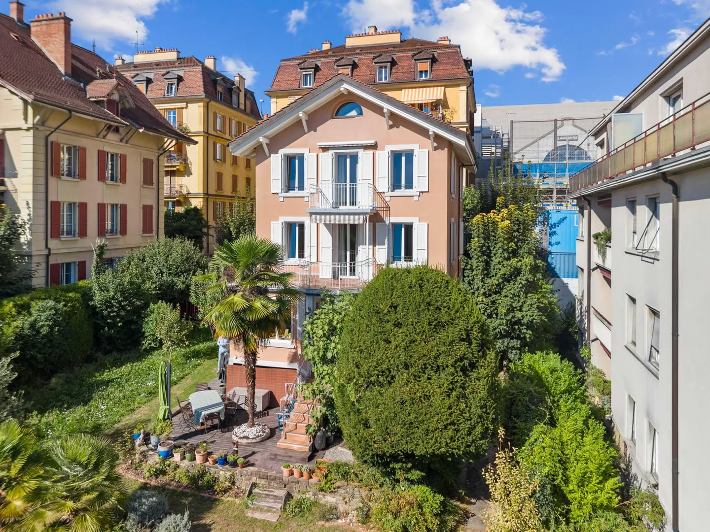 Magnificent 9.5-room detached house with garden - Lausanne sous-gare - Photo 1 of 11